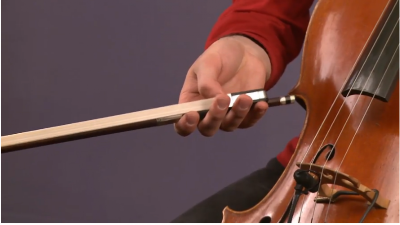 how to hold a cello bow
